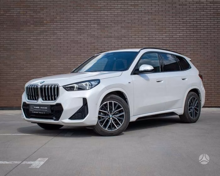 BMW X1 U11 · 18i sDrive Steptronic (136 л.с.), 2023