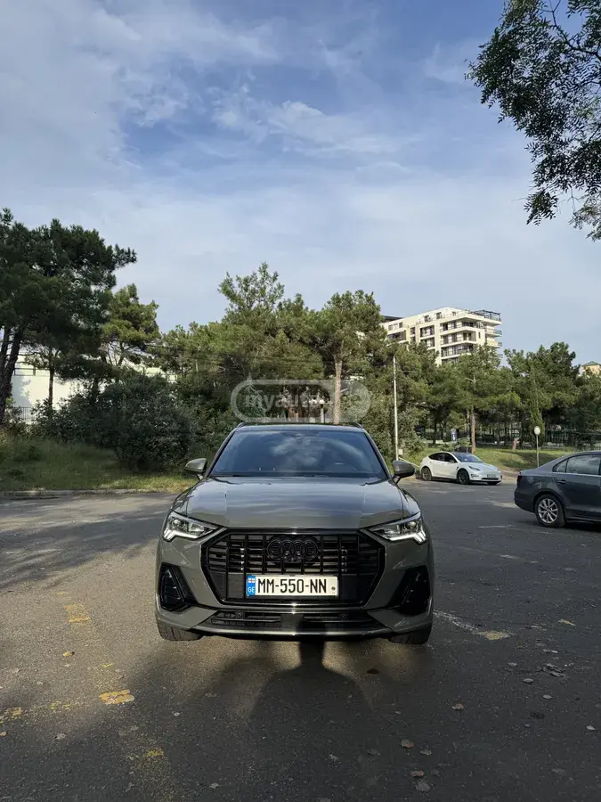 Audi Q3, 2022