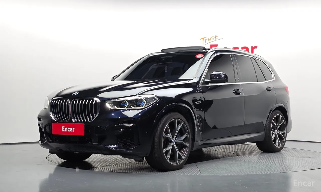 BMW X5 xDrive 45e M Sport, 2023