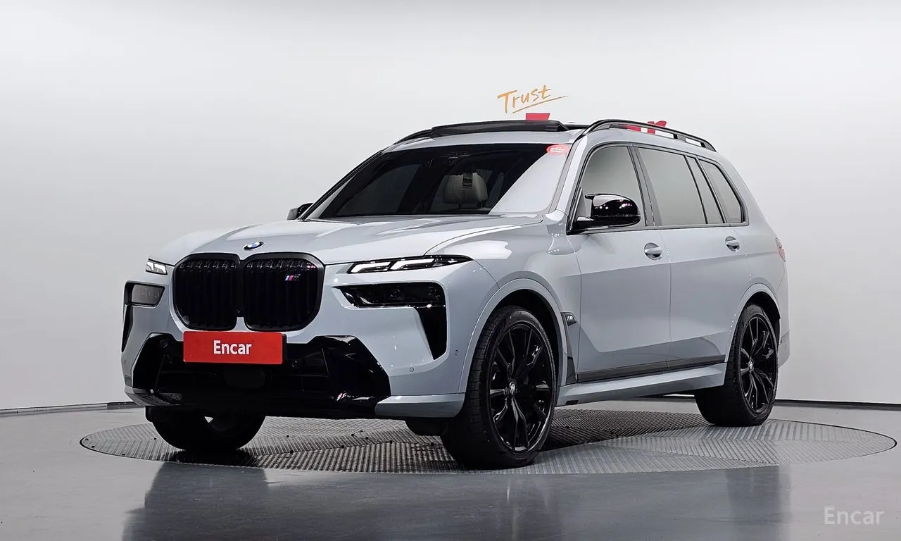 BMW X7 M60i xDrive M sport 6STR, 2025