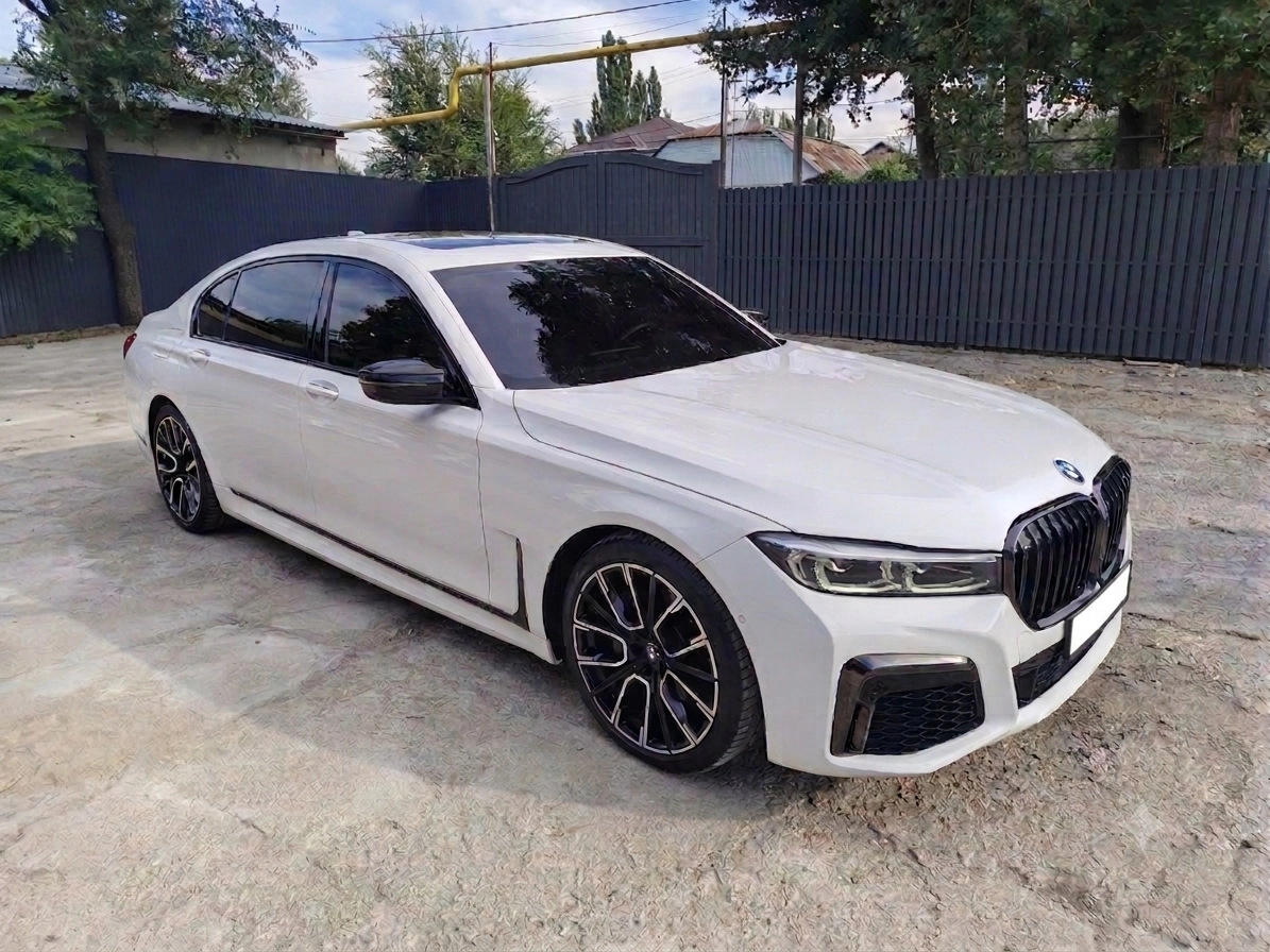 BMW 7 серии VI (G11/G12) Рестайлинг 740i 3.0 AT, 2022