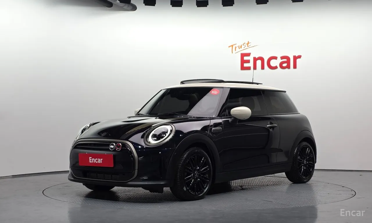 MINI Cooper 3Door Resolute Edition 3rd Gen, 2023