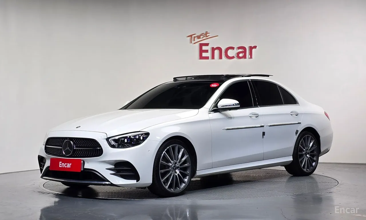 Mercedes-Benz E-Class E350 4MATIC AMG Line, 2022