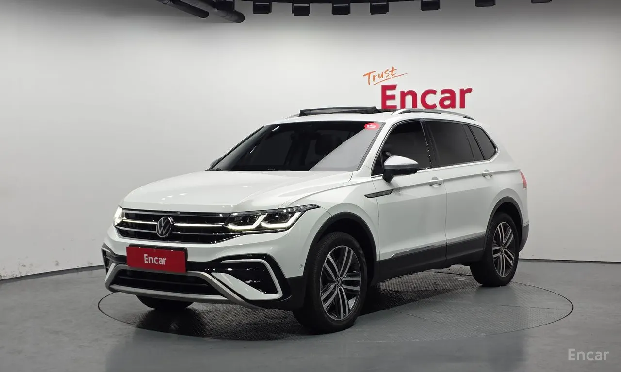 Volkswagen Tiguan 2.0 TSI Prestige, 2023
