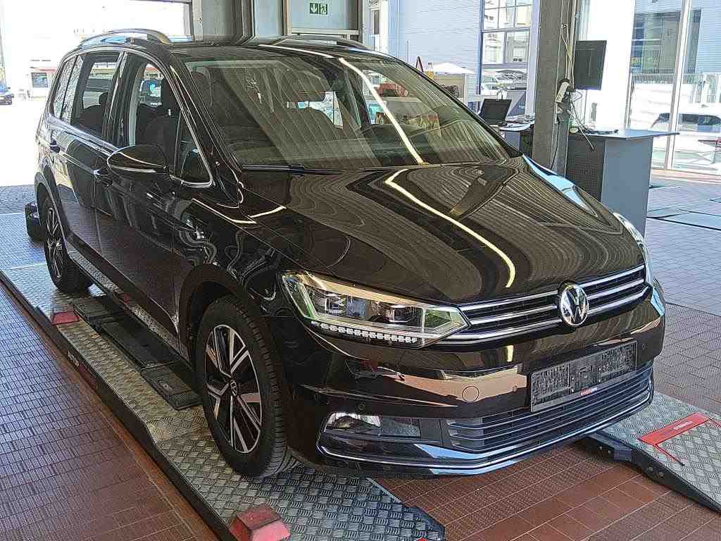 Volkswagen Touran 1.5 TSI Highline, 2023