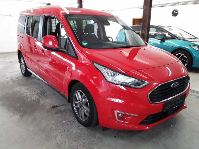 Ford Tourneo Connect 1.5 EcoBlue Titanium, 2022